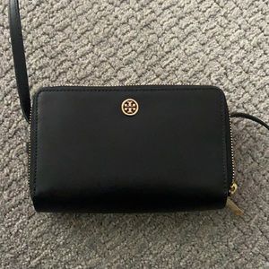 🖤Tory Burch Black with Gold hardware Parker double zipper mini bag
